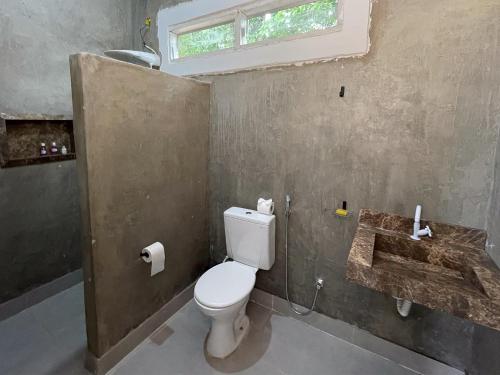 Bilik mandi di Ranchos 30 Hotel Fazenda