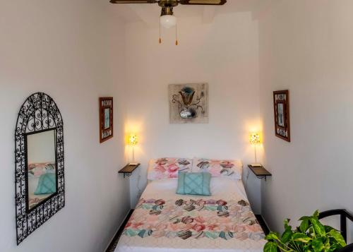 Ένα ή περισσότερα κρεβάτια σε δωμάτιο στο Charming villa with private pool