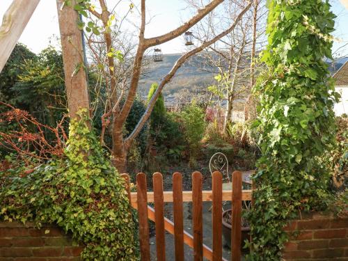 Hillside Holiday Cottage – Photos 3