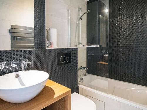 Appartement rénové pour 4 pers. avec balcon et cuisine équipée à Val Thorens