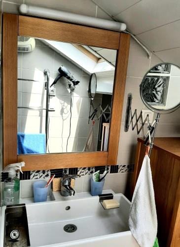 Photo de la galerie de l'établissement Chambres & Table d'hôtes La Bordelaise, à Cenon