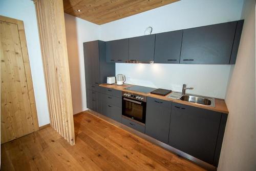 Kuchyň nebo kuchyňský kout v ubytování Chalet Gargellen