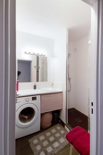 Paris-Daumesnil - Grand 2 pièces de charme sur jardin - 61m2, pour 4p - Large 4 star charming 1 BR apt for 4 with AC - Classement Officiel 4 étoiles