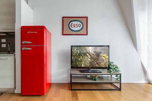 GuestHost - Florence Statuto Bright and Modern Apartment