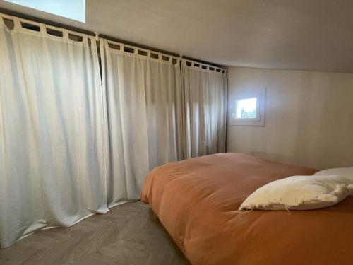 Appartement à Eyguieres – Photos 3