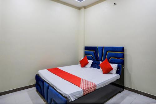 Krevet ili kreveti u jedinici u okviru objekta OYO Flagship P. S Palace