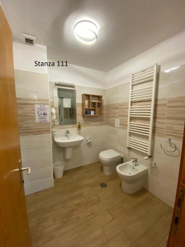 Koupelna v ubytování Hotel Pizboè