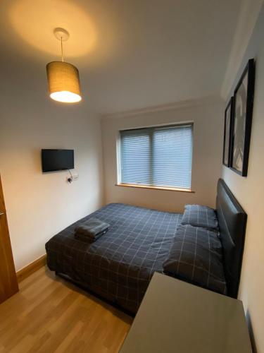 Postel nebo postele na pokoji v ubytování Stylish 1 bedroom apartment in Norwich city centre