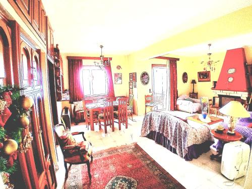 Un lugar para sentarse en Delphi celebrity v i p the navel of the Earth, CENTER-DELPHI-penthouse galaxy&sky panoramic view, harmony&YOGA