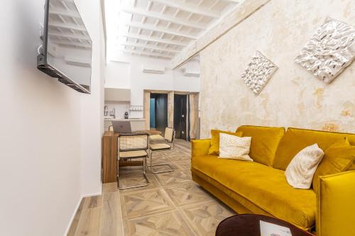 Daplace - Elena Apartment