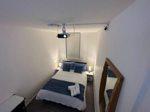 Lova arba lovos apgyvendinimo įstaigoje Small cozy private bedroom zone1