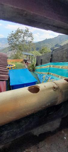 Πισίνα στο ή κοντά στο Casita el mirador solo naturaleza