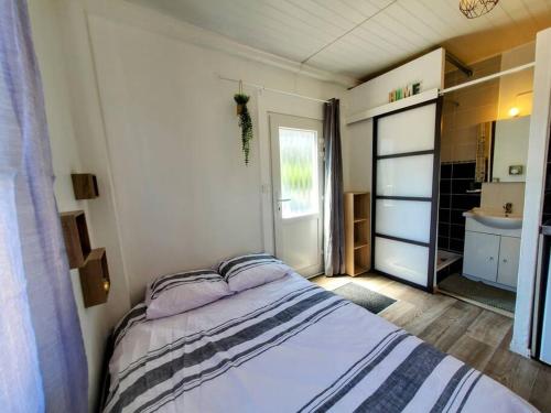 Photo de la galerie de l'établissement Petit studio sympa Wifi, à Besançon