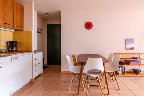 Comfortable nest with mountain views – Photos 2