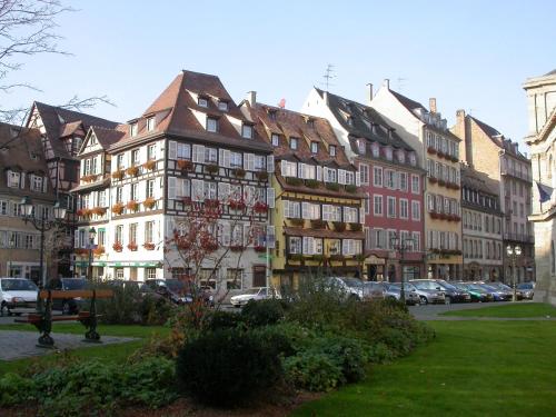 Afbeelding uit fotogalerij van Hotel Restaurant Au Cerf d'Or in Straatsburg