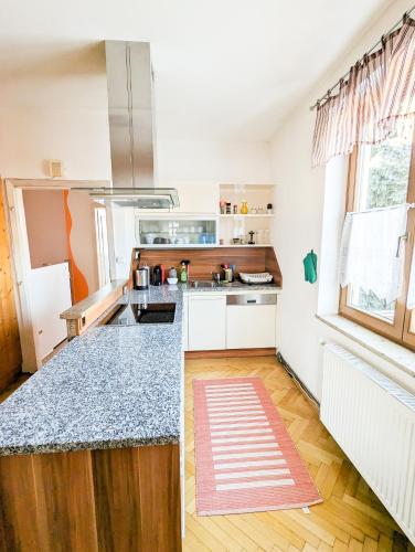 110m2 apartment in Graz-Saint Peter - free parking