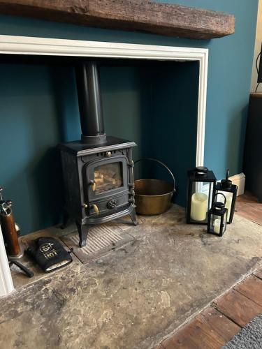 Gallery image of The Buxton Retreat A Luxurious 3-Storey Townhouse with Four Poster Bed and Double Jacuzzi Bath" in Buxton