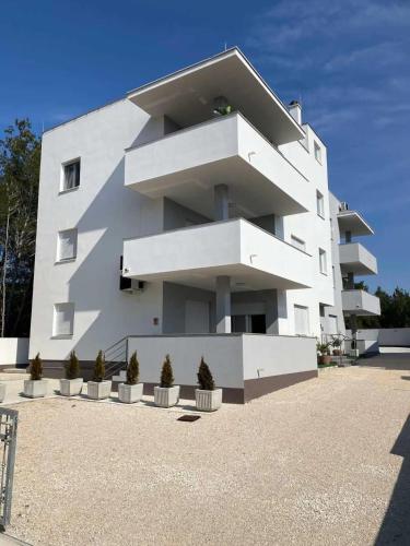 Apartments with parking space Bibinje, Zadar - 22104