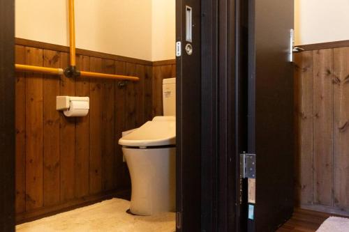 Koupelna v ubytování 伊豆高原 桜並木通りに面したコテージJiro's