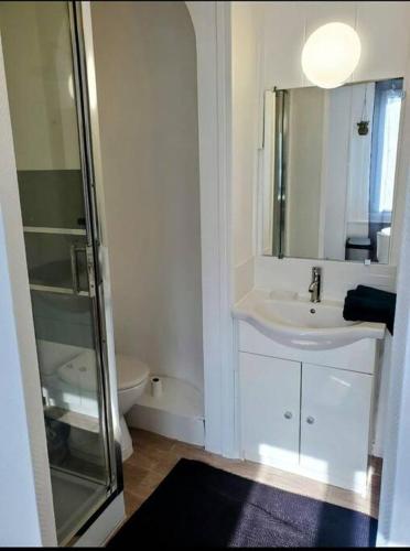 Photo de la galerie de l'établissement Le chat prêt Wifi, à Besançon