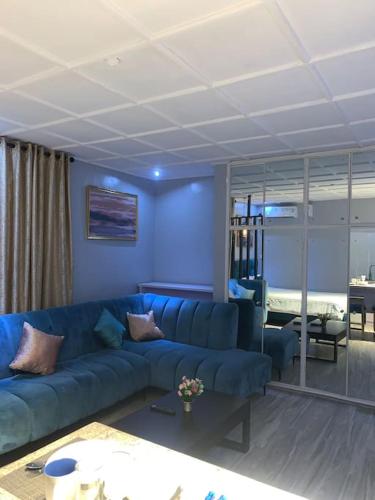 Foto dalla galleria di Teal Open Plan Studio Unit-Lekki 1, WI-FI, Extractor. a Ogoyo