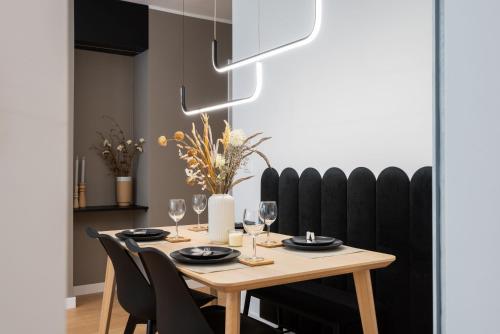 Kairos Apartments - New York Premium- darmowy parking, ścisłe centrum, Spodek