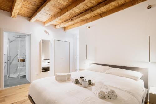 Easylife - Milano - Castaldi 26 P1D - Porta Venezia