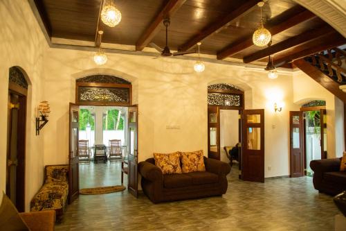 Een zitgedeelte bij Sea Turtles Bungalow