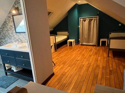 Photo de la galerie de l'établissement Villa à Villepreux, Proximité Versailles et Paris, à Villepreux