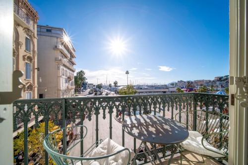 Cannes Luxury Rental - Stunning Croisette apartment
