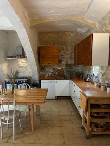 Φωτογραφία από το άλμπουμ του Sansun Community House σε Xewkija