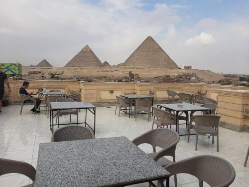 Amoon Ra pyramids view – Photos 2