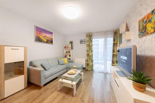 Center Budget Apartment Inside Free Parking Self Check-In Free Streaming AC Balcony 1135 Budapest, 44 Jász utca kép - 3