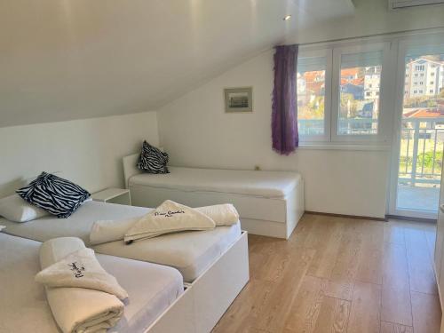 Prostor za sedenje u objektu Magic river view Apartment