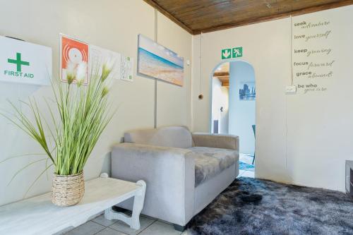 Posezení v ubytování Royal Palms Guest House