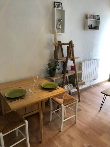 Photo de la galerie de l'établissement Studio avec terrasse proche mer, à Villers-sur-Mer