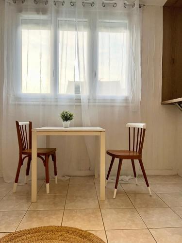 Photo de la galerie de l'établissement Jolie maison de 40m2 avec jardin, à Boissy-Saint-Léger