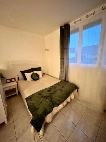 Photo de la galerie de l'établissement Jolie maison de 40m2 avec jardin, à Boissy-Saint-Léger