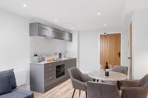 Derwent Suite - Apartment 32 – Photos 3
