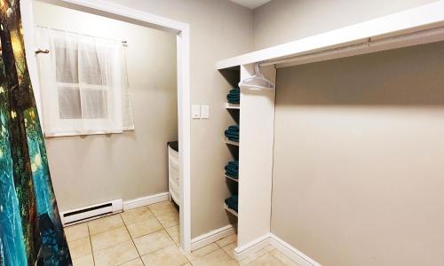 Imagen de la galería de Fresh & Bright Private Suite, en Lower Sackville