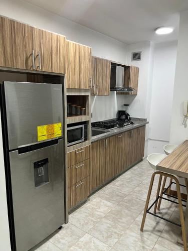 Η κουζίνα ή μικρή κουζίνα στο Apartamento Diagonal a Hesperia y Dunas