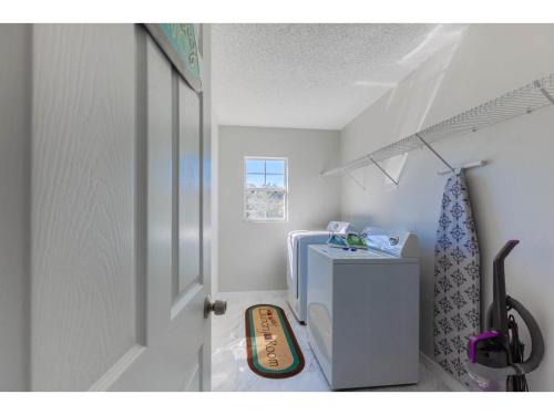 Themed 6BD Home with Pool - Near Orlando Attractions photo 69