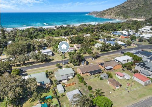 an aerial view of a small town with a stop sign at Beach Comber- 32 Straight St Hat Head - No Sheets or Towels provided in Hat Head