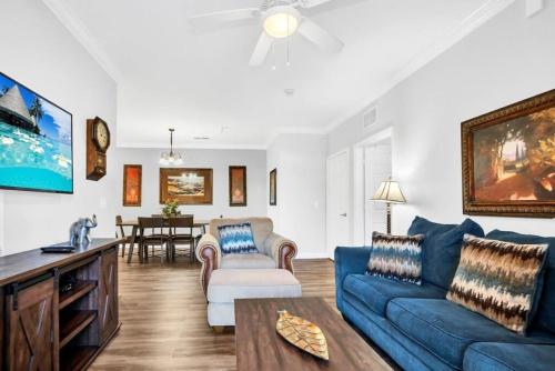 Spacious, Updated, 2 Bedroom Condo in Gated Resort Community photo 7