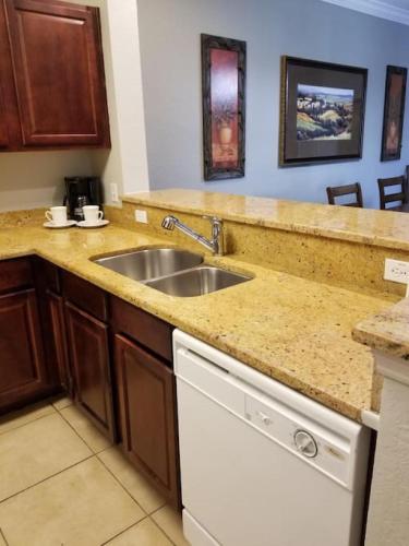 Spacious, Updated, 2 Bedroom Condo in Gated Resort Community photo 27