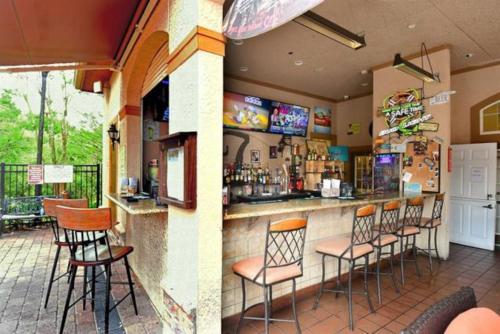 Spacious, Updated, 2 Bedroom Condo in Gated Resort Community photo 10