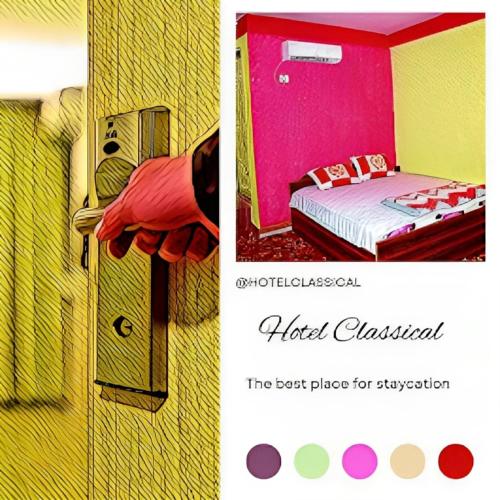 ein Bild einer Tür mit einem Bett in einem Zimmer in der Unterkunft HOTEL CLASSICAL in Bahāsi