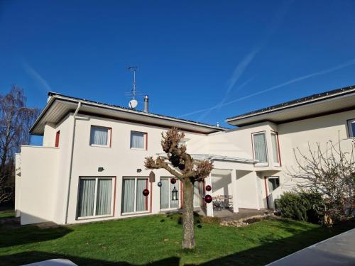 Ferienhaus 80er Liebe mit Whirlpool