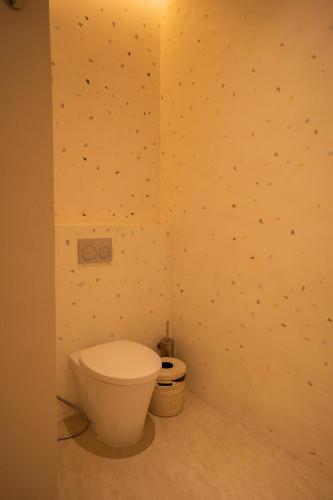 Ein Badezimmer in der Unterkunft Poco Poco villas by Aayan