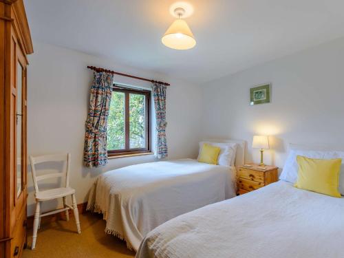 Ένα ή περισσότερα κρεβάτια σε δωμάτιο στο 2 Bed in Kinnerton CHL34